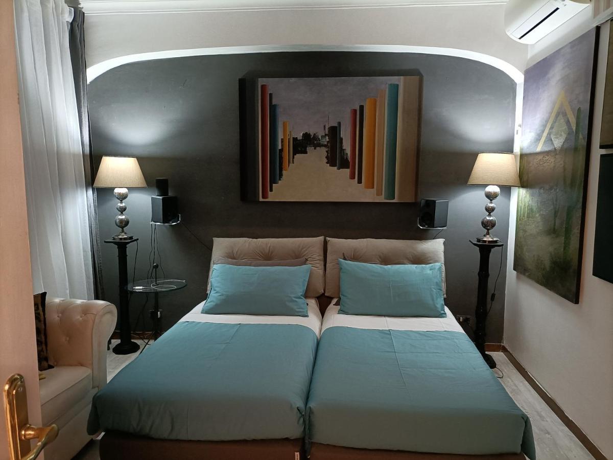 Pensión Spanish Steps Bedroom Roma